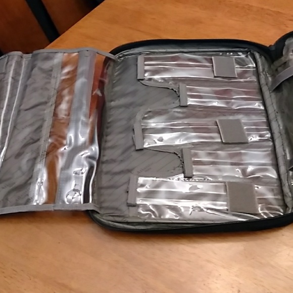 Canvas business carry-all - Picture 3 of 4